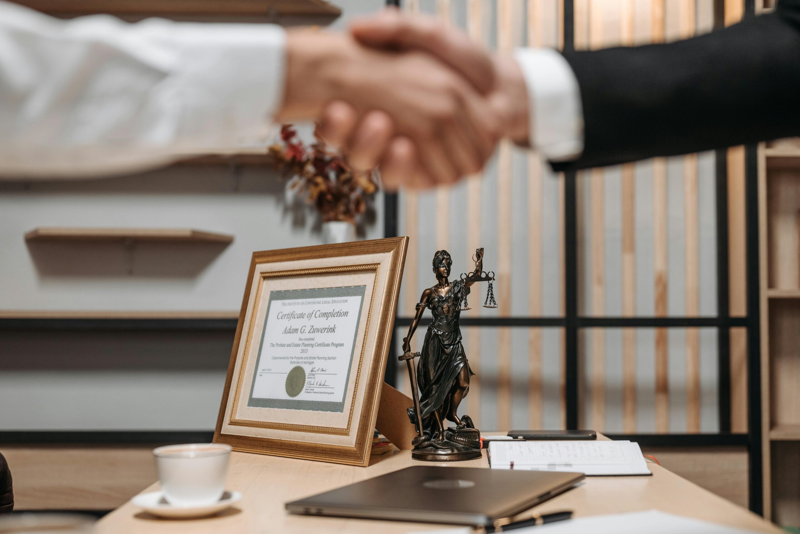 Lawyer in Cabo San Lucas consultation with client — bilingual legal services